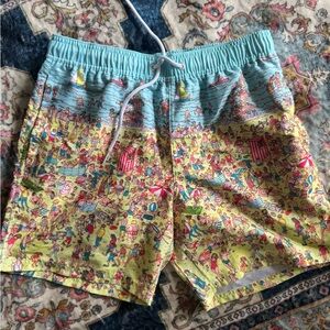 Colorful where’s Waldo  Patterned Men's Shorts size M